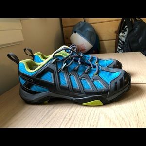 Shimano biking shoes